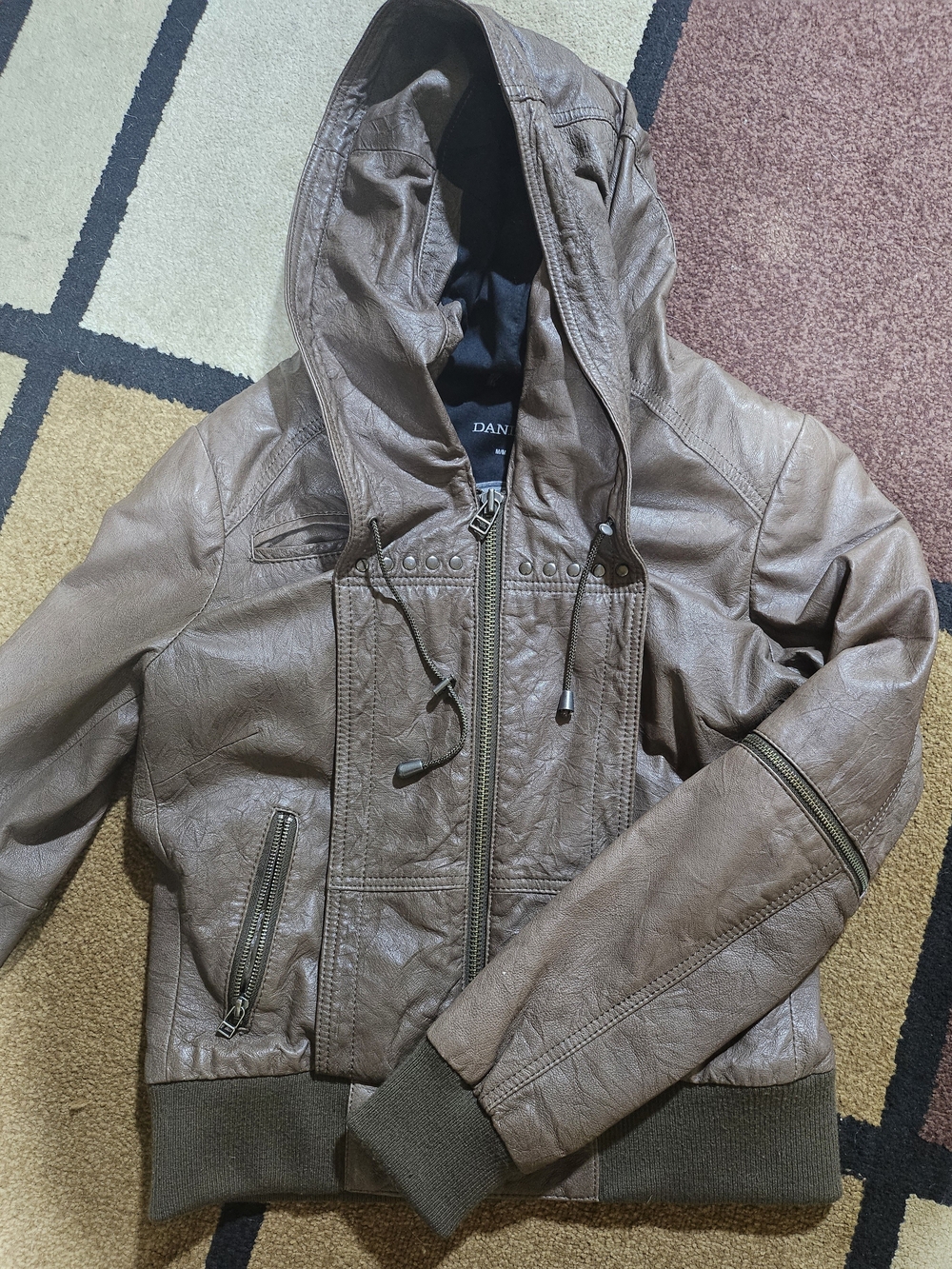 Danier Heavyweight Genuine Leather Hooded Moto Bomber Jacket Taupe M